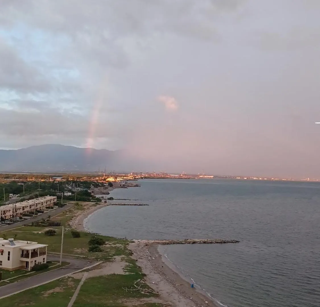 Penthouse Apartment Portmore 0*,  Jamaica