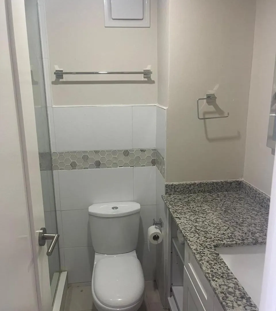 Penthouse Apartment Portmore 0*,  Jamaica